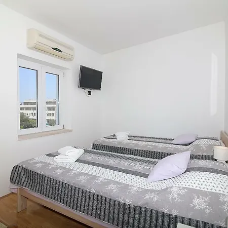 Guest house Franica